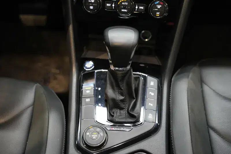 Tiguan L 2019 380TSI Automatic 4WD Smart Luxury Edition (China VI Emission Standard) — миниатюра 18