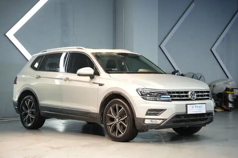 Tiguan L 2019 380TSI Automatic 4WD Smart Luxury Edition (China VI Emission Standard) — миниатюра 3