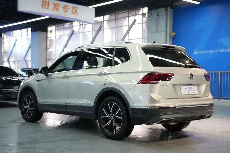 Tiguan L 2019 380TSI Automatic 4WD Smart Luxury Edition (China VI Emission Standard) — миниатюра 4