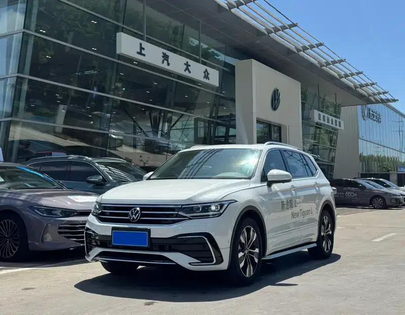 Tiguan L 2025 Outstanding Edition 330TSI 2WD R-Line Dragon Edition — миниатюра 1