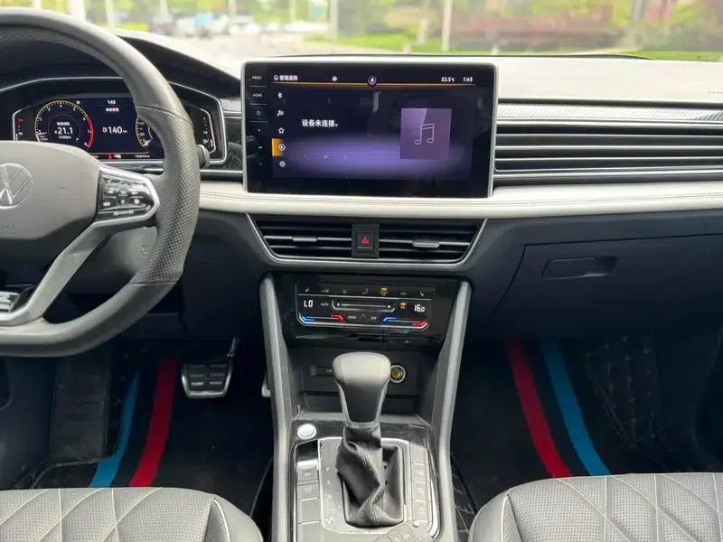 Tiguan L 2022 330TSI Automatic 2WD R-Line Premium Edition — миниатюра 18