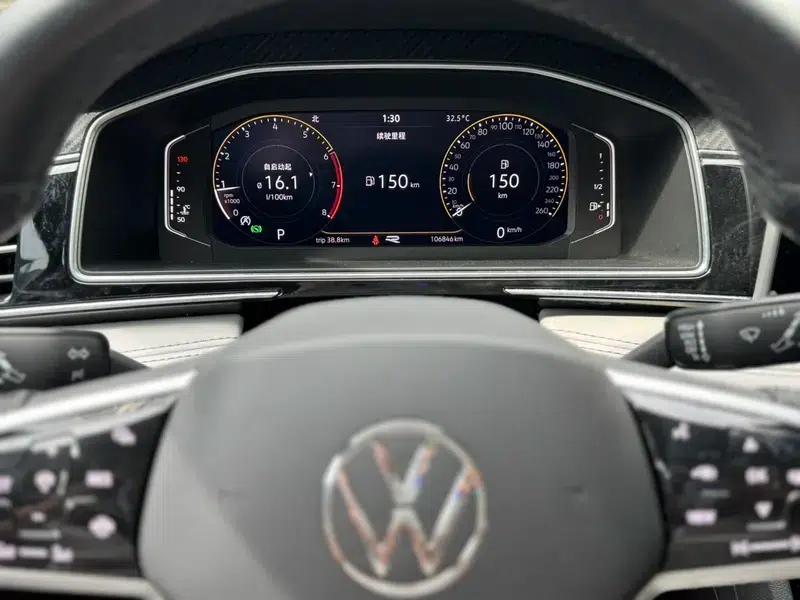 Tiguan L 2022 330TSI Automatic 2WD R-Line Premium Edition — миниатюра 23