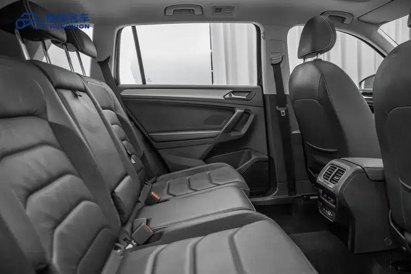 Tiguan L 2017 330TSI Automatic 2WD Luxury Edition — миниатюра 21