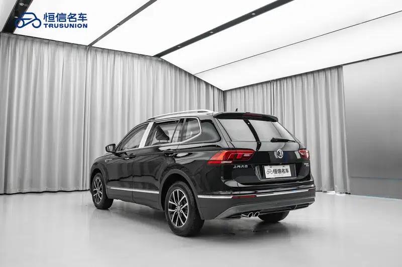 Tiguan L 2017 330TSI Automatic 2WD Luxury Edition — миниатюра 4