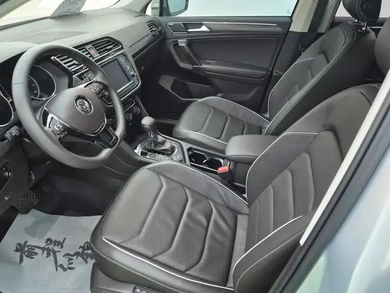 Tiguan L 2018 380TSI Automatic 4WD Premium Flagship Edition — миниатюра 10