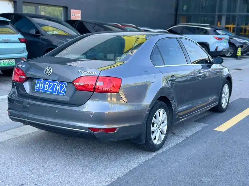 2012 Volkswagen Sagitar 1.6L Automatic Comfort Model — миниатюра 4