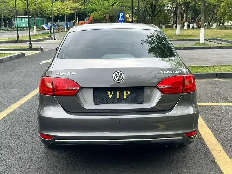 2012 Volkswagen Sagitar 1.6L Automatic Comfort Model — миниатюра 5