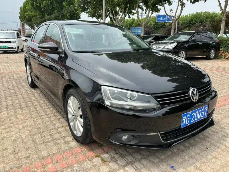 2012 Volkswagen Sagitar 1.4TSI Manual Deluxe Edition — миниатюра 3