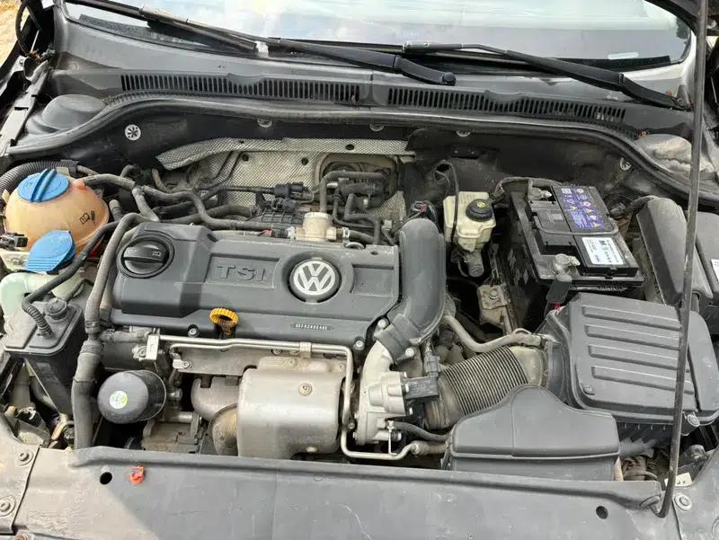 2012 Volkswagen Sagitar 1.4TSI Manual Deluxe Edition — миниатюра 7