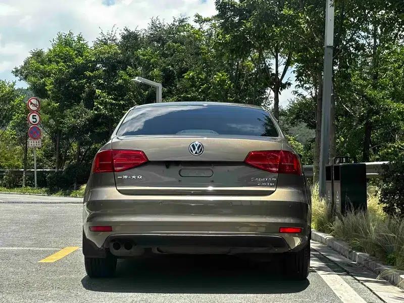 2015 Volkswagen Sagitar 230TSI Automatic Comfort Model — миниатюра 5