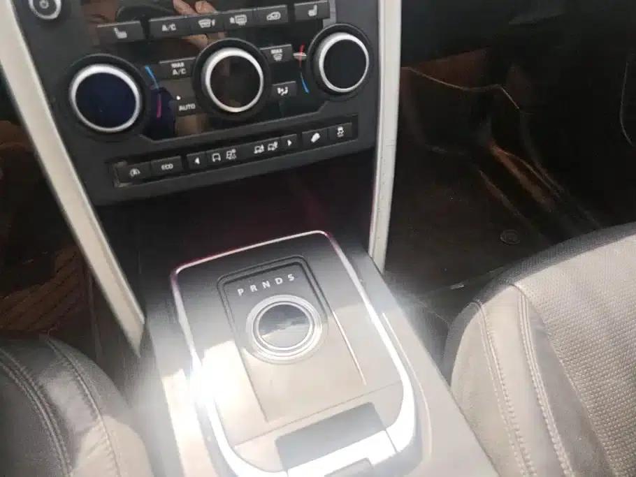 Discovery Sport 2016 2.0T HSE — миниатюра 16