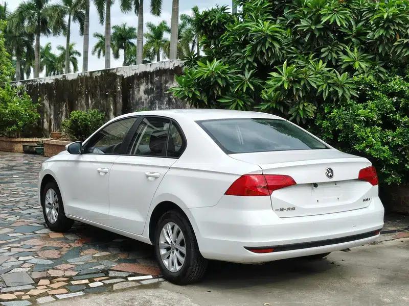 2018 Volkswagen Bora 1.5L Automatic Fashion Edition — миниатюра 4