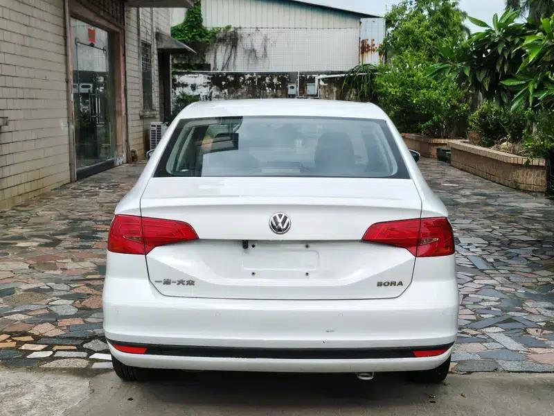 2018 Volkswagen Bora 1.5L Automatic Fashion Edition — миниатюра 5