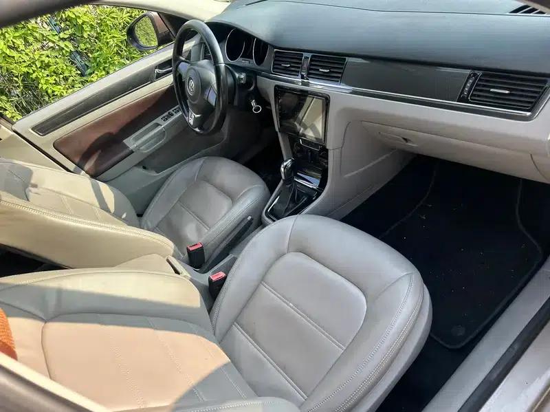 2014 Volkswagen Bora 1.6L Automatic Comfort Model — миниатюра 8