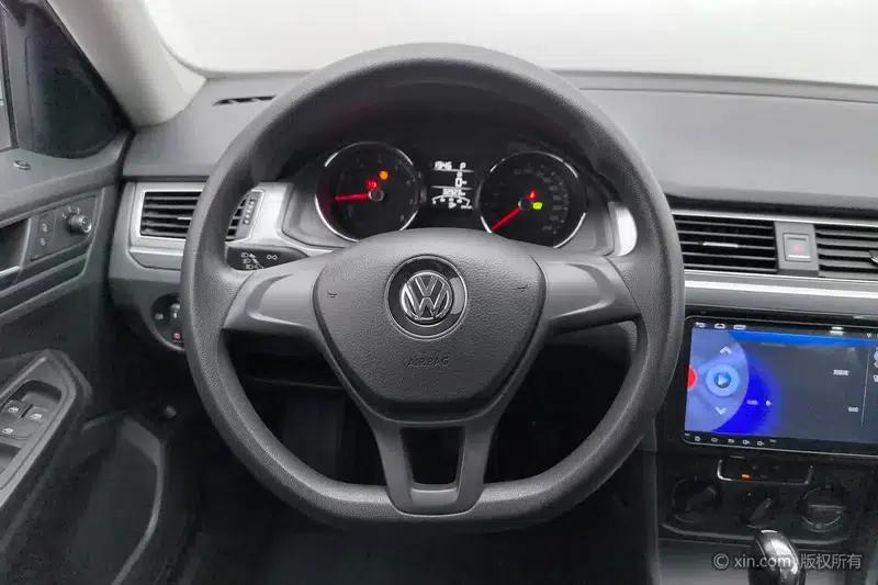 2017 Volkswagen Bora 1.6L Automatic Fashion Edition — миниатюра 14