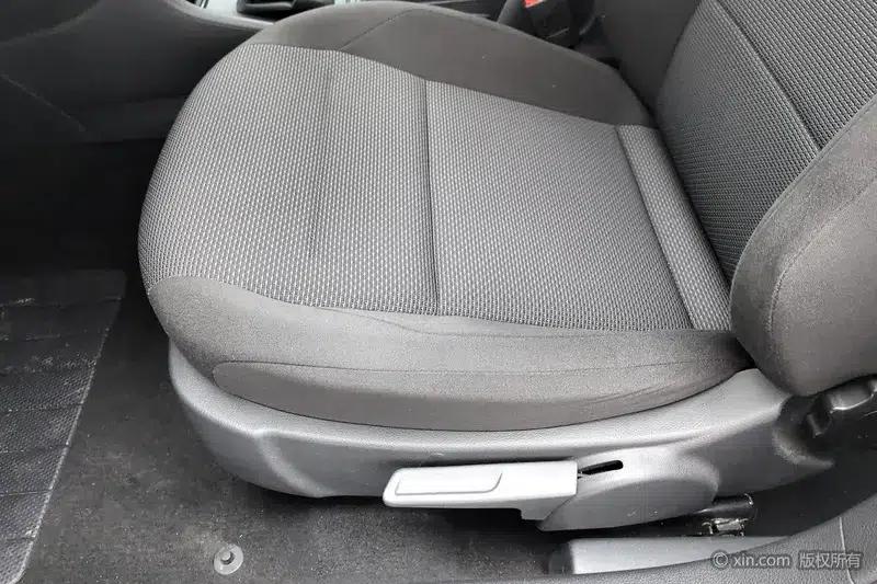 2017 Volkswagen Bora 1.6L Automatic Fashion Edition — миниатюра 19