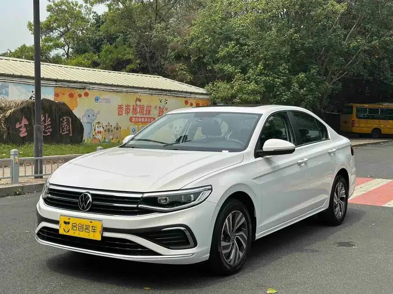2025 Volkswagen Bora 200TSI DSG Joyful Navigation Edition — миниатюра 1