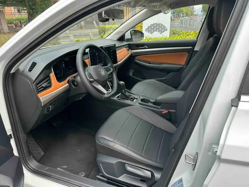 2025 Volkswagen Bora 200TSI DSG Joyful Navigation Edition — миниатюра 14