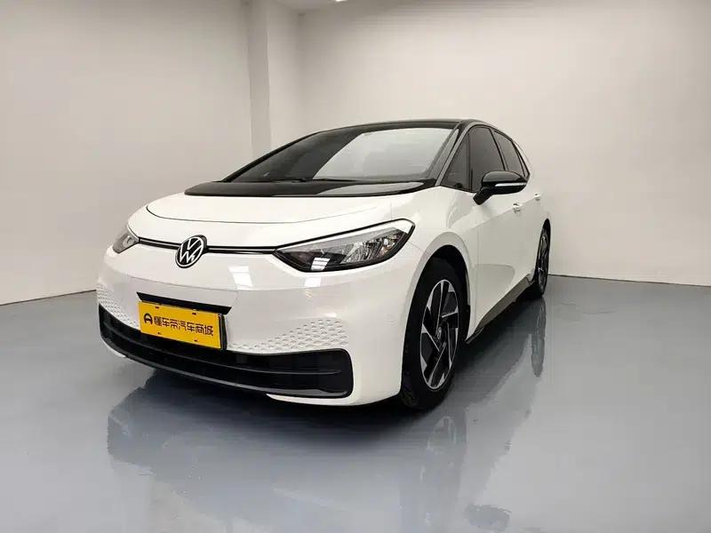 Volkswagen ID.3 2024 Outstanding Edition — миниатюра 1