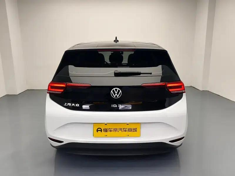Volkswagen ID.3 2024 Outstanding Edition — миниатюра 6