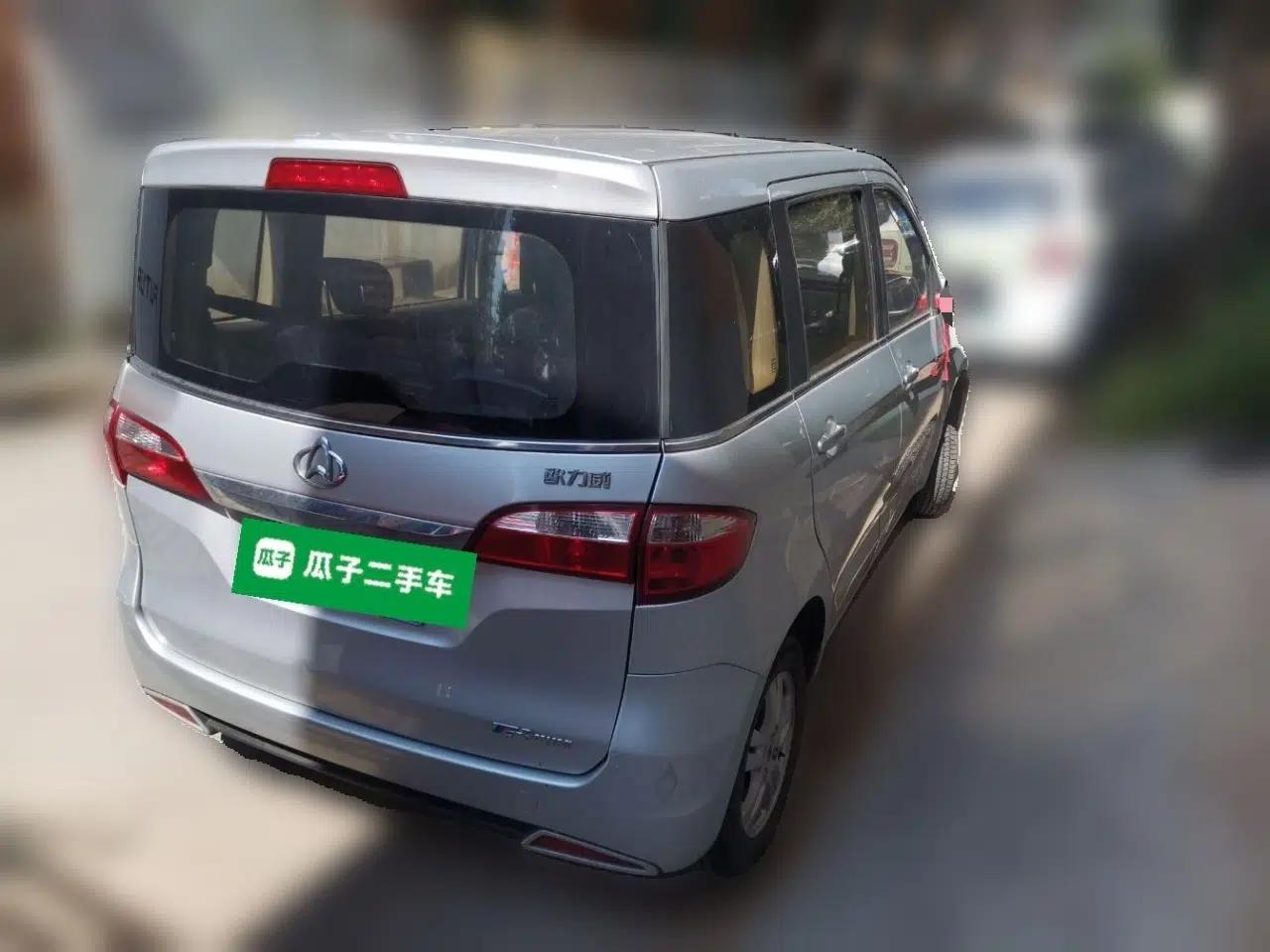 CHANGAN OSHAN Olisway 2013 1.2L Manual Elite Model — миниатюра 6