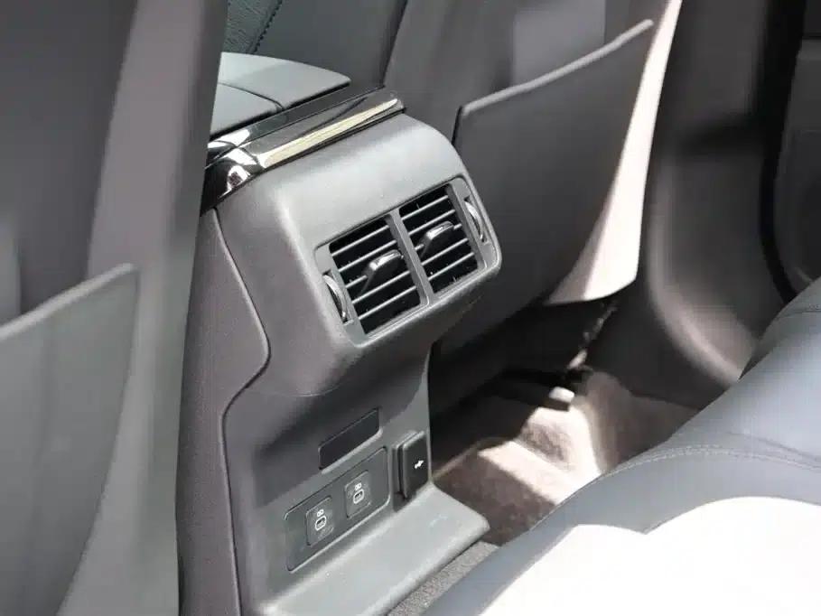 Range Rover Velar 2025 Dynamic SE — миниатюра 15