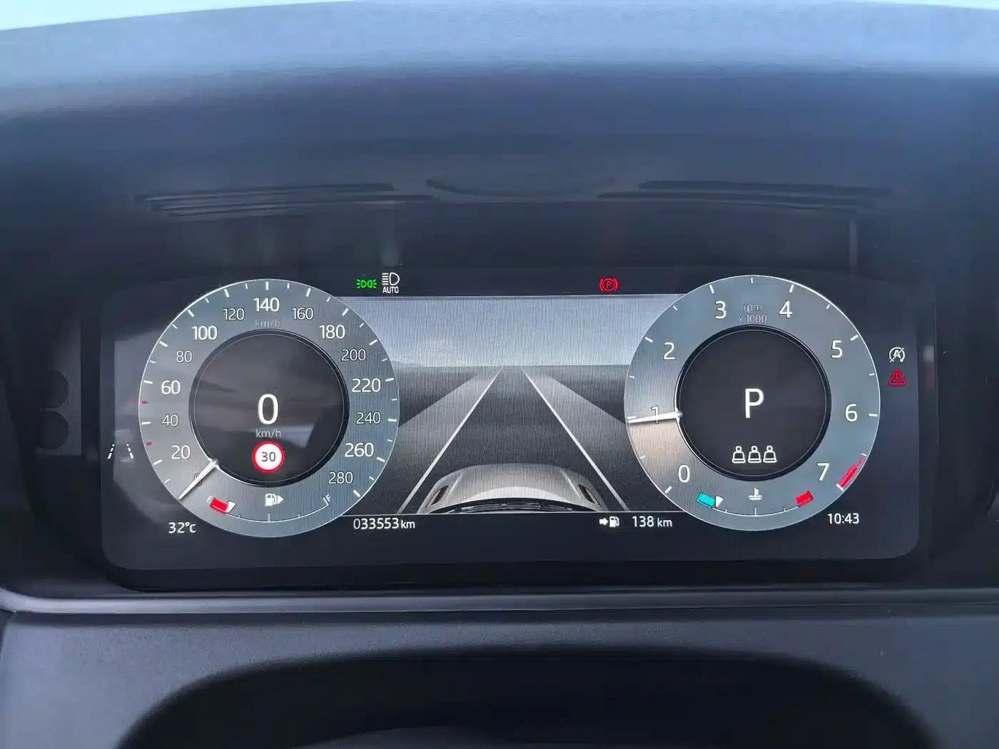 Range Rover Velar 2025 S — миниатюра 11