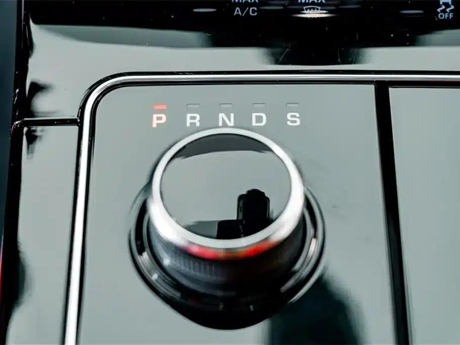 Range Rover Velar 2018 P380 R-DYNAMIC S — миниатюра 14