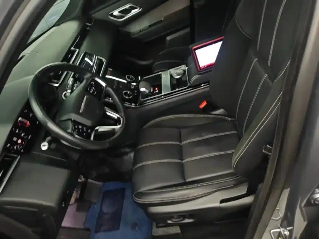 Range Rover Velar 2021 P250 Black Limited Edition — миниатюра 15