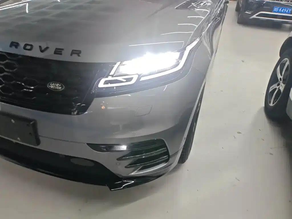 Range Rover Velar 2021 P250 Black Limited Edition — миниатюра 24