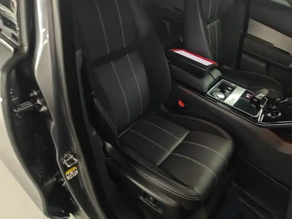 Range Rover Velar 2021 P250 Black Limited Edition — миниатюра 25