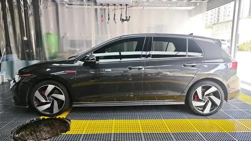 2023 Golf GTI 380TSI DSG GTI — миниатюра 3