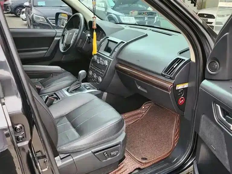 Freelander 2 2014 2.2T SD4 S Diesel Edition — миниатюра 5