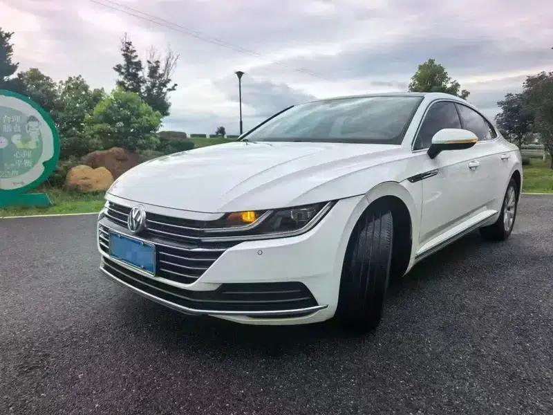 Volkswagen CC 2019 330TSI Elegant Edition (National V Emission Standard) — миниатюра 1