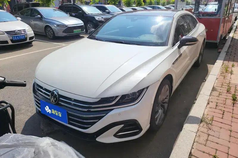 Volkswagen CC 2023 380TSI Striking Edition — миниатюра 1