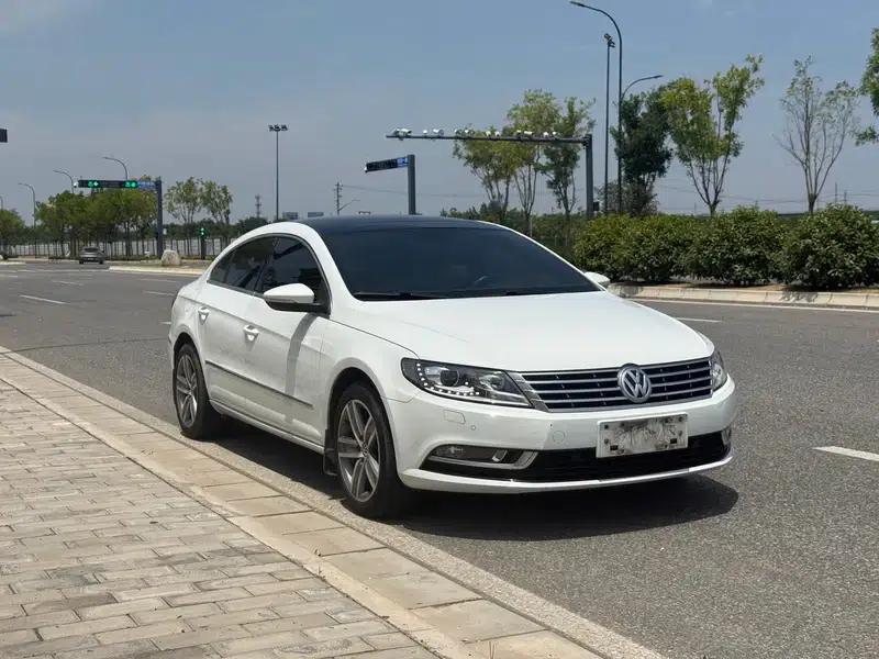 Volkswagen CC 2016 1.8TSI Premium Edition — миниатюра 3