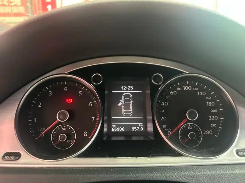 Volkswagen CC 2016 1.8TSI Premium Edition — миниатюра 9