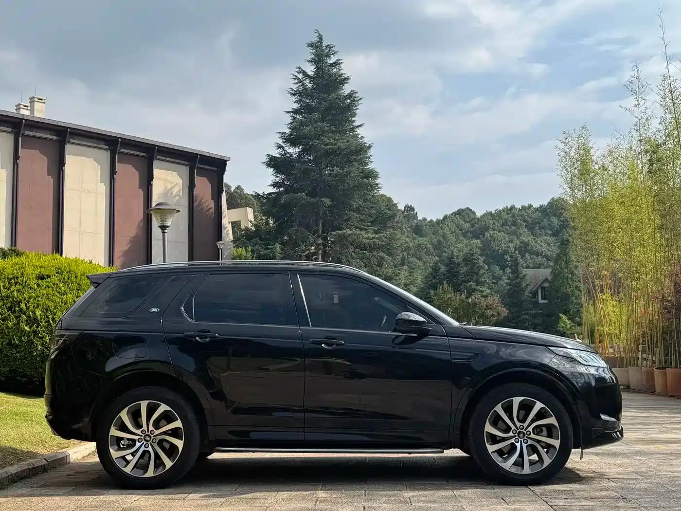 Discovery Sport New Energy 2022 Facelift P300e Plug-in Electric Hybrid — миниатюра 7