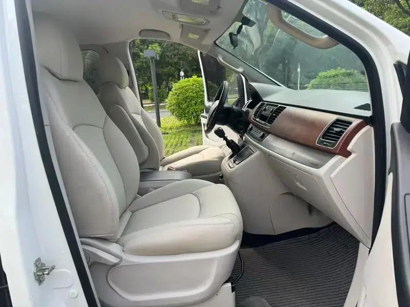 Maxus G10 2014 2.0T Manual Deluxe Edition — миниатюра 15
