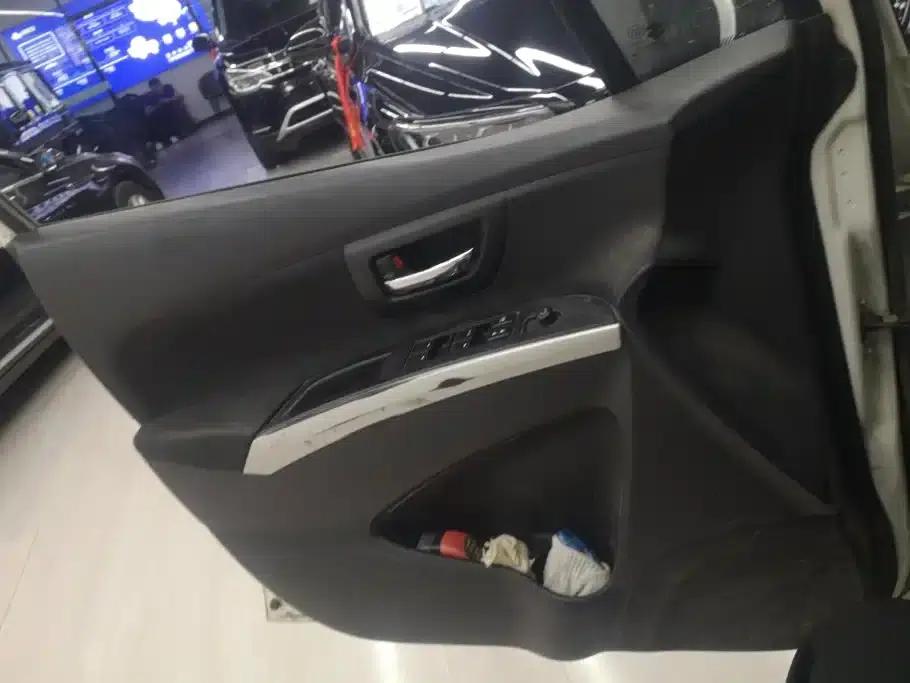 Vitara 2015 1.6L Manual 2WD Entry-level — миниатюра 6