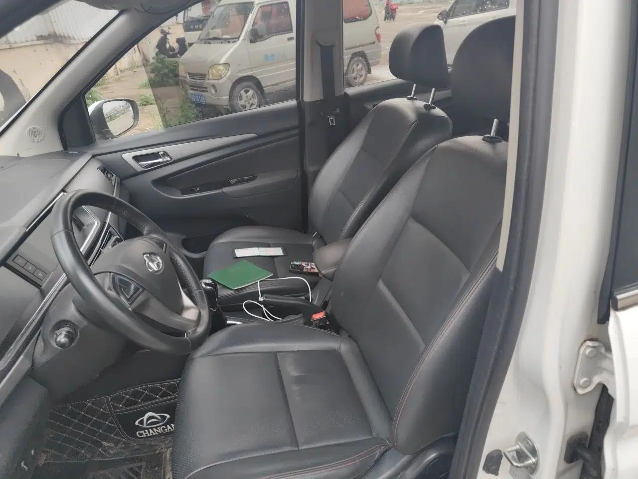 CHANGAN KAICHENG Oushang A600 2016 1.5L Manual Luxury 7-Seater — миниатюра 15