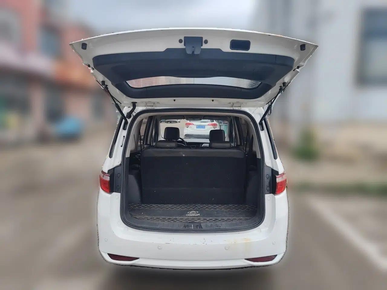 CHANGAN KAICHENG Oushang A600 2016 1.5L Manual Luxury 7-Seater — миниатюра 19