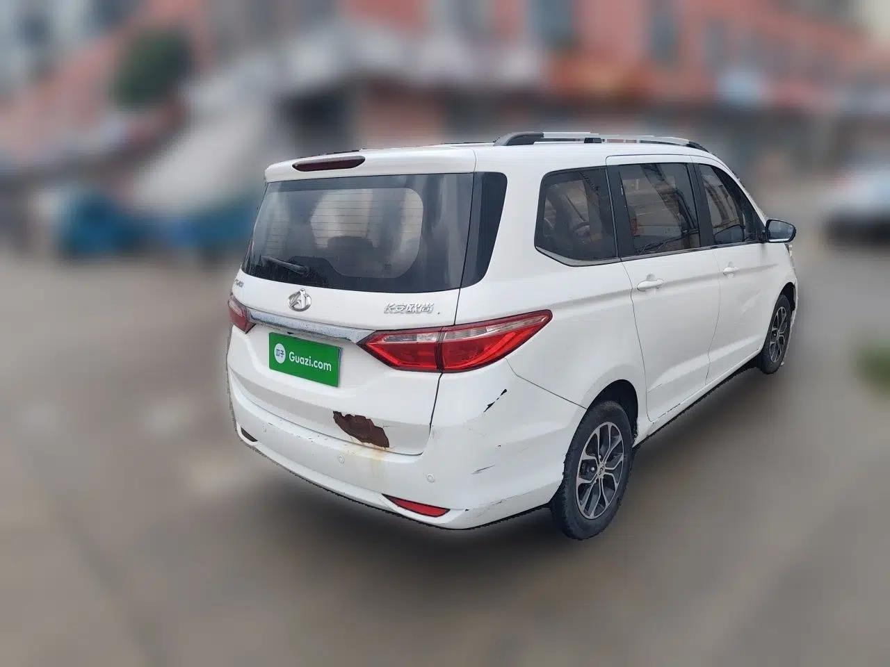 CHANGAN KAICHENG Oushang A600 2016 1.5L Manual Luxury 7-Seater — миниатюра 6