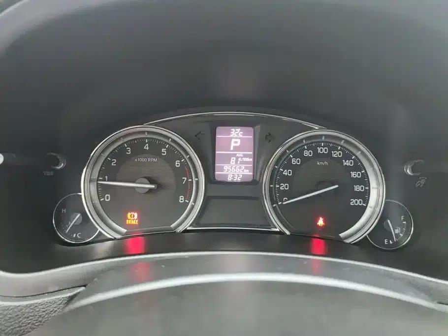 Ciaz 2015 1.6L Automatic Enjoyment Edition — миниатюра 14