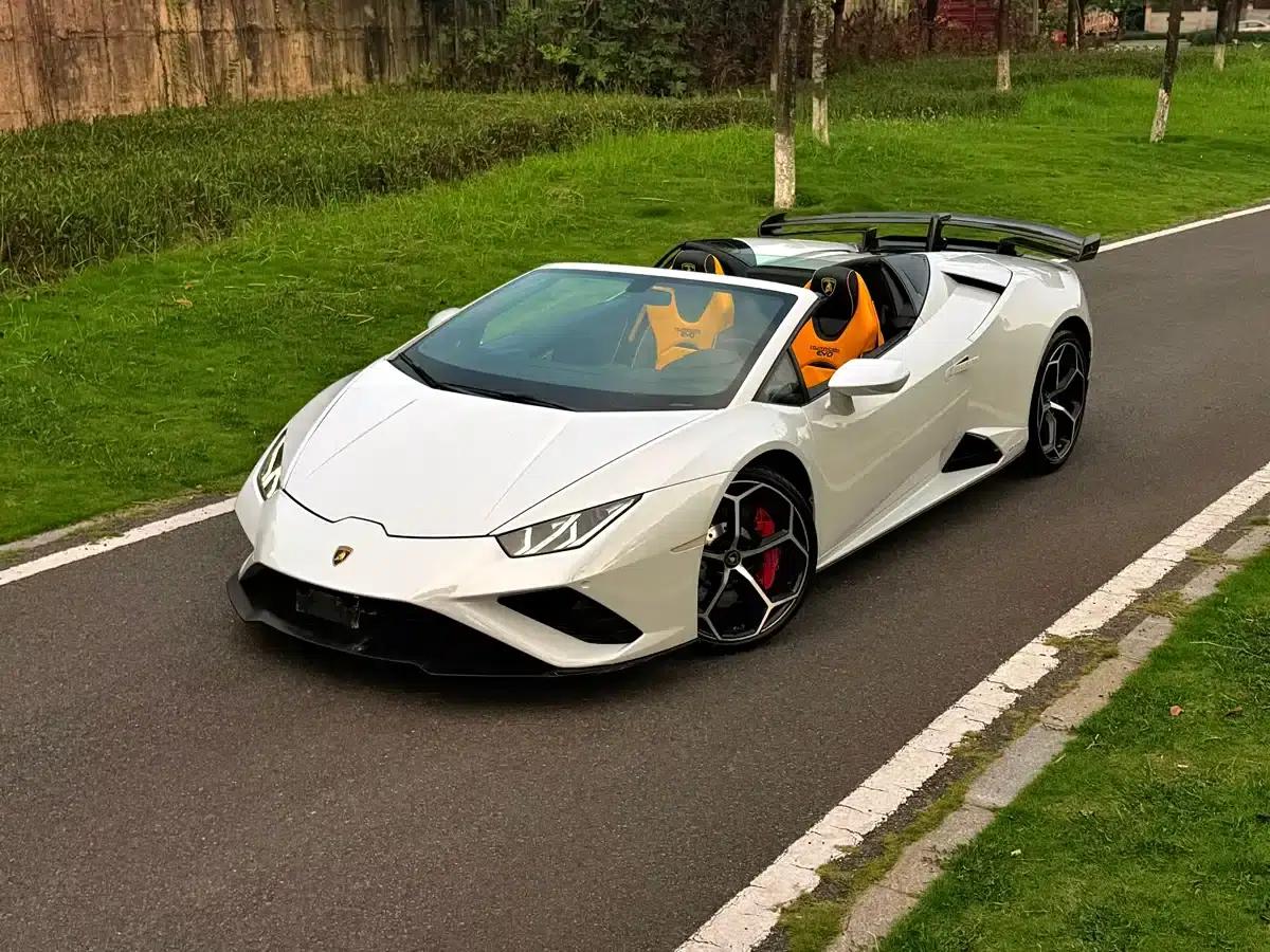 Huracán 2020 Huracán EVO RWD Spyder — миниатюра 1
