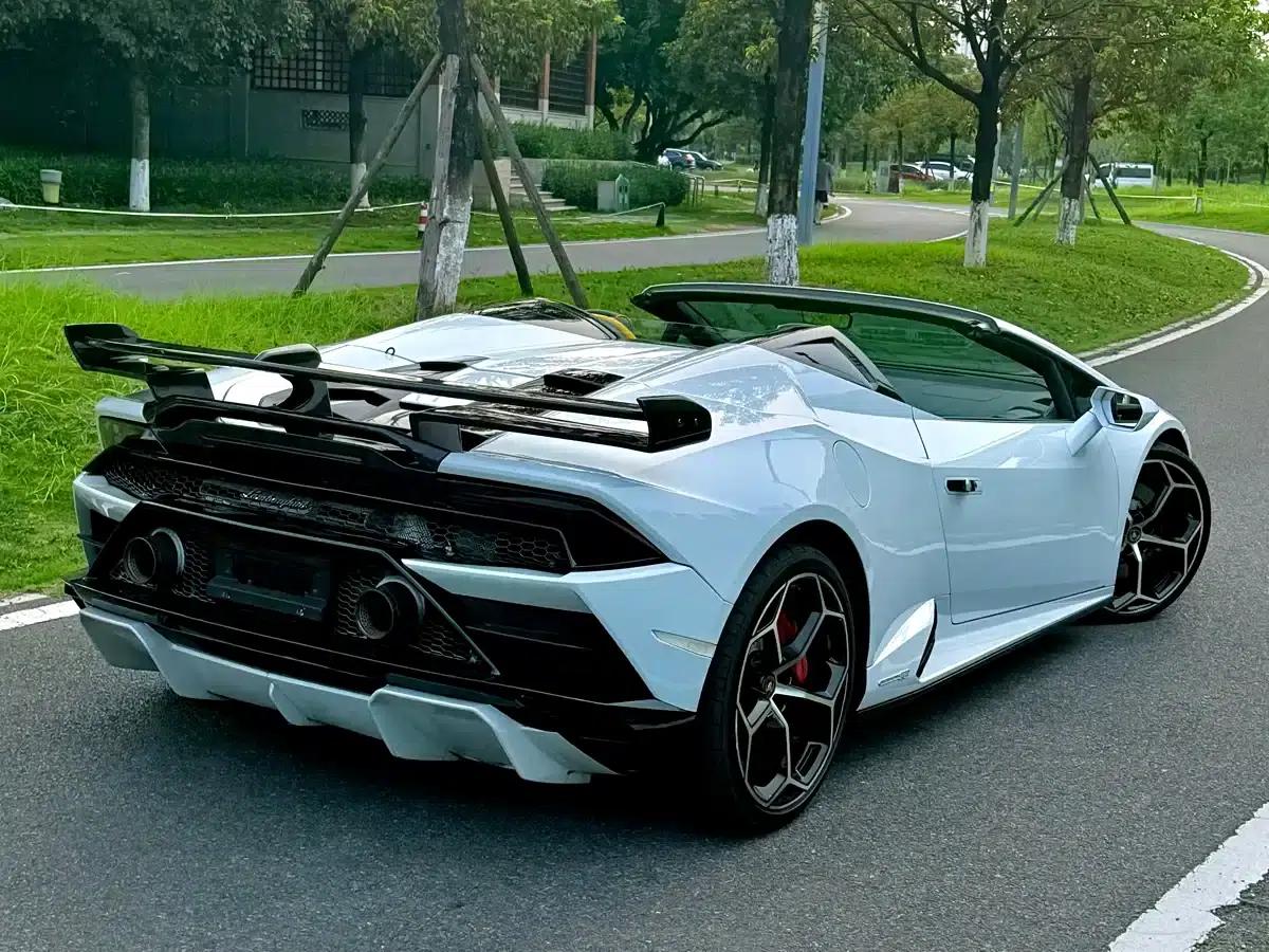 Huracán 2020 Huracán EVO RWD Spyder — миниатюра 20