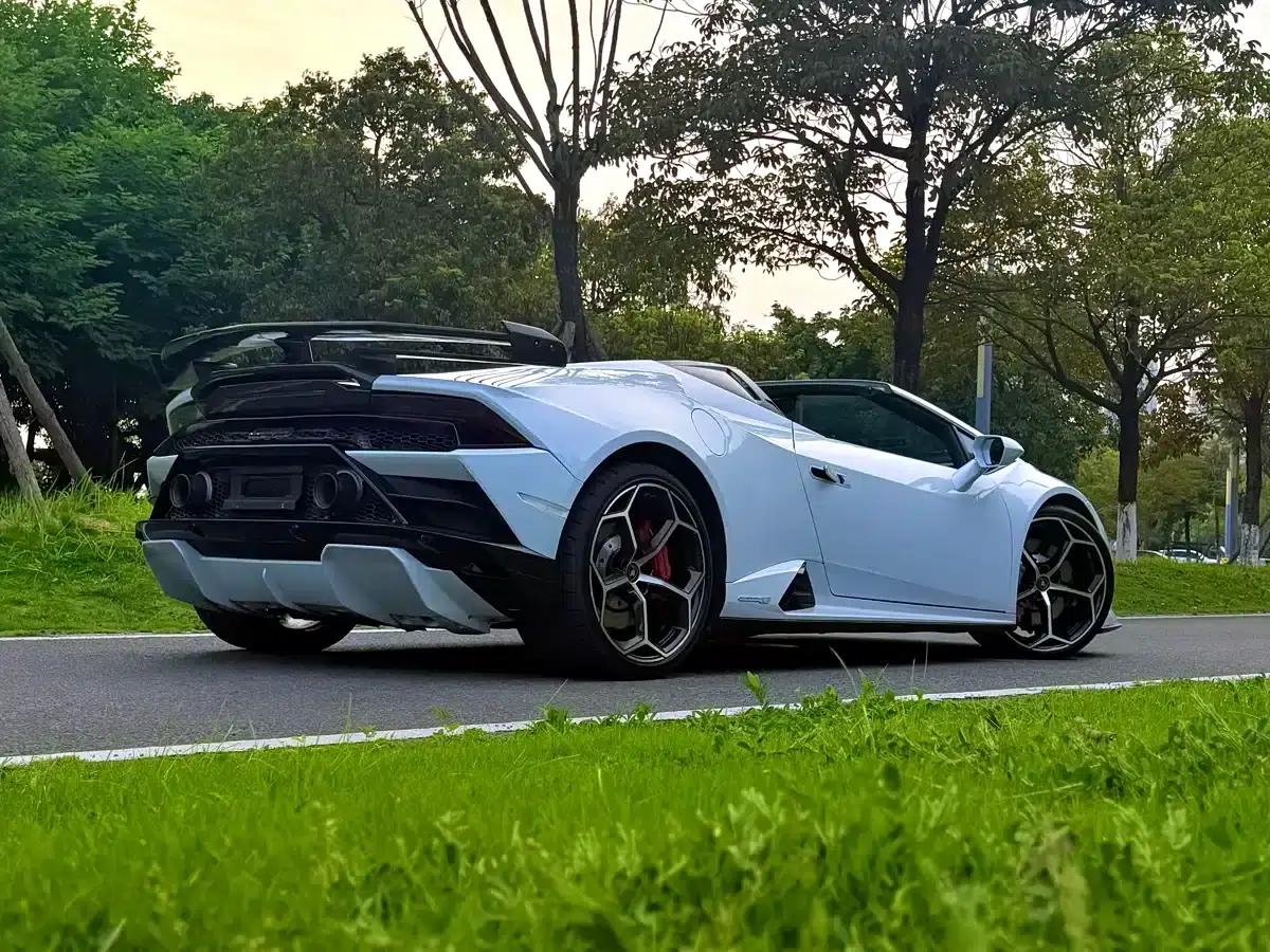 Huracán 2020 Huracán EVO RWD Spyder — миниатюра 21