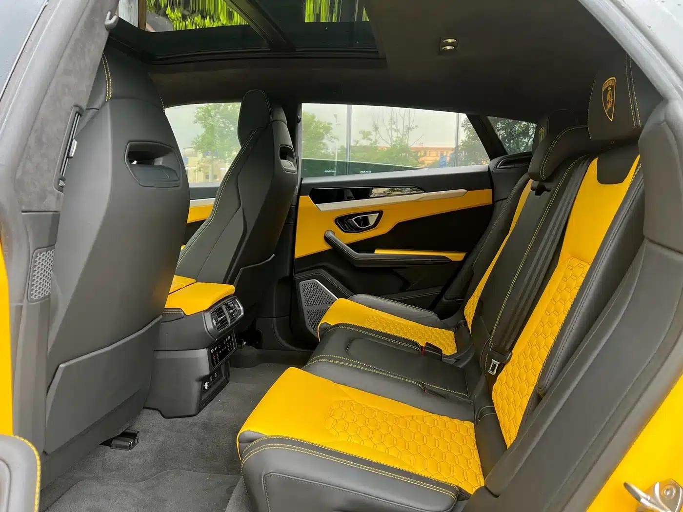2021 Urus 4.0T V8 — миниатюра 2