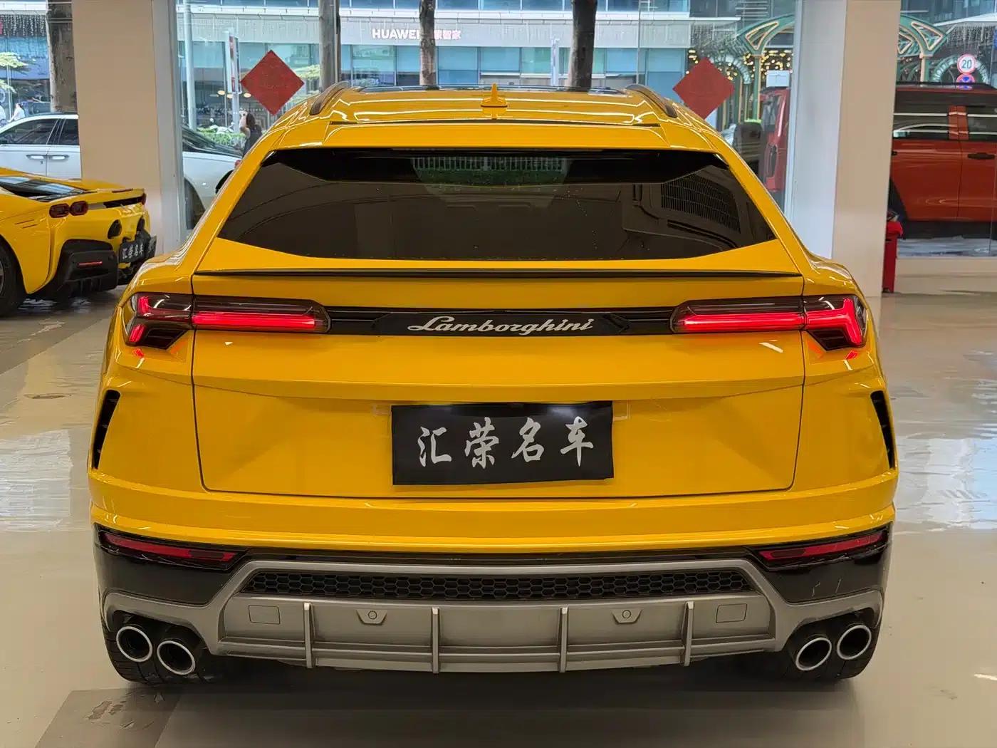 2018 Urus 4.0T V8 — миниатюра 12
