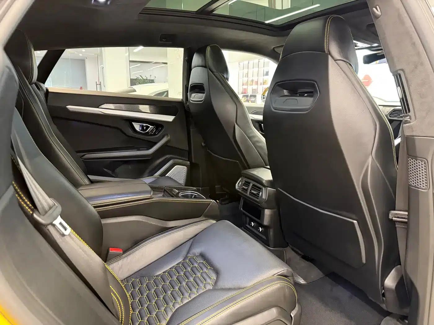 2018 Urus 4.0T V8 — миниатюра 9